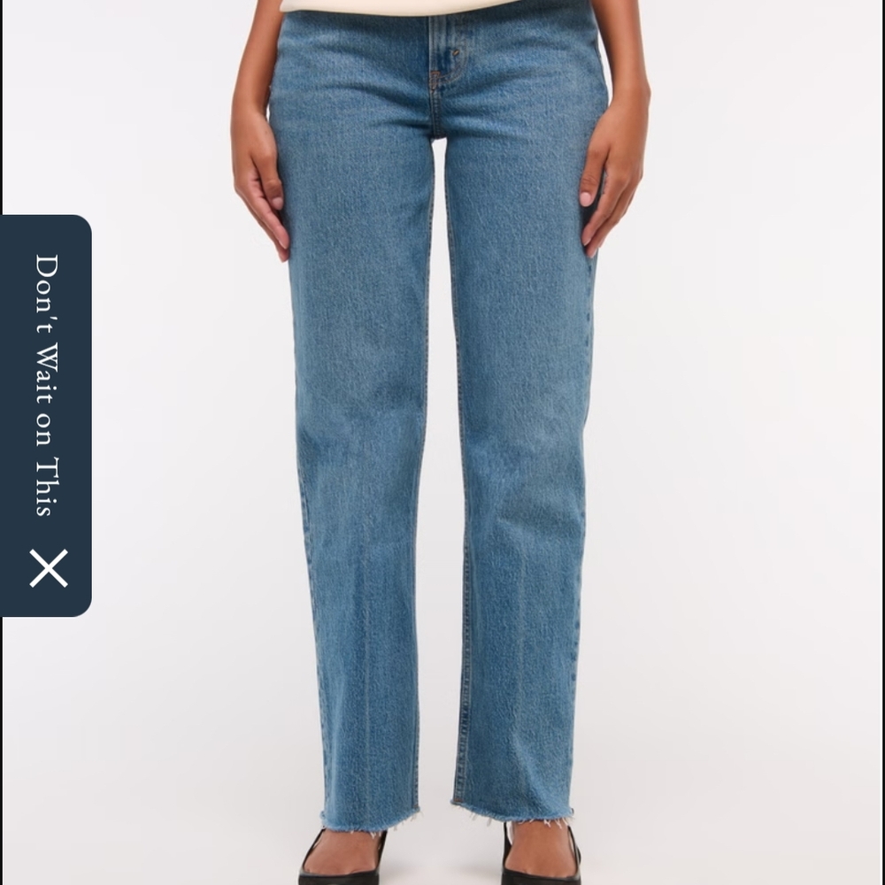 A&F Curvelove Vintage Straight Leg Jeans